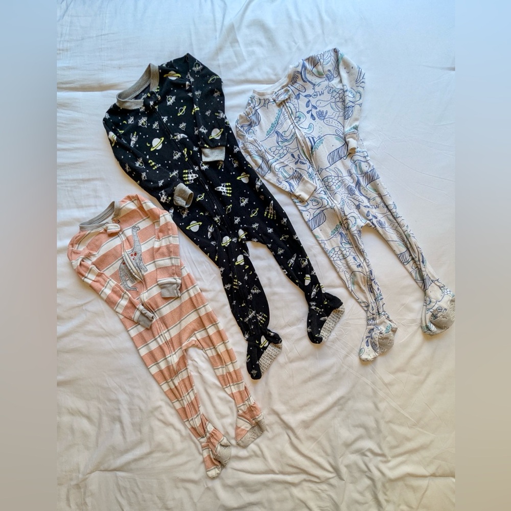 Boys Carters 2t Footie Pajamas